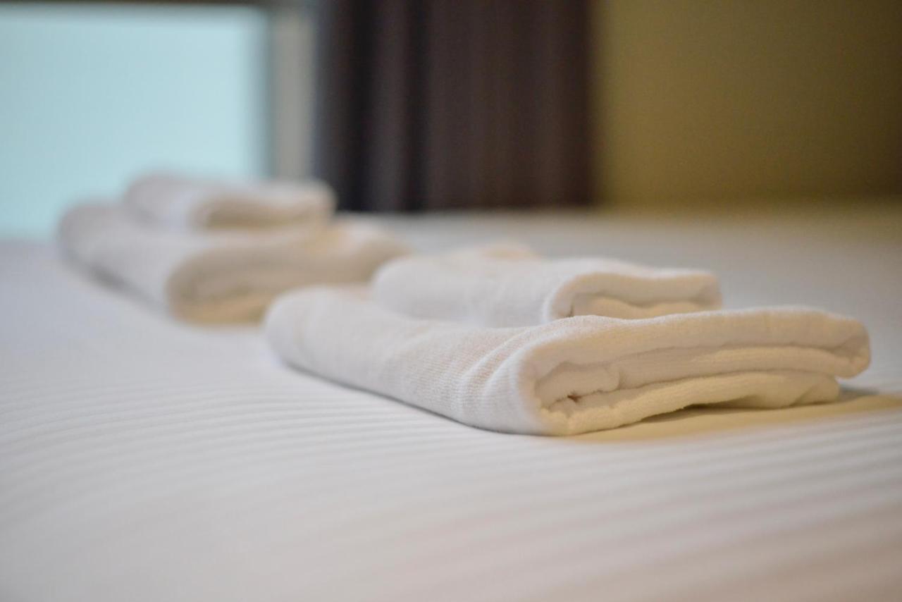 Hotel2020 Kuwanga Buitenkant foto